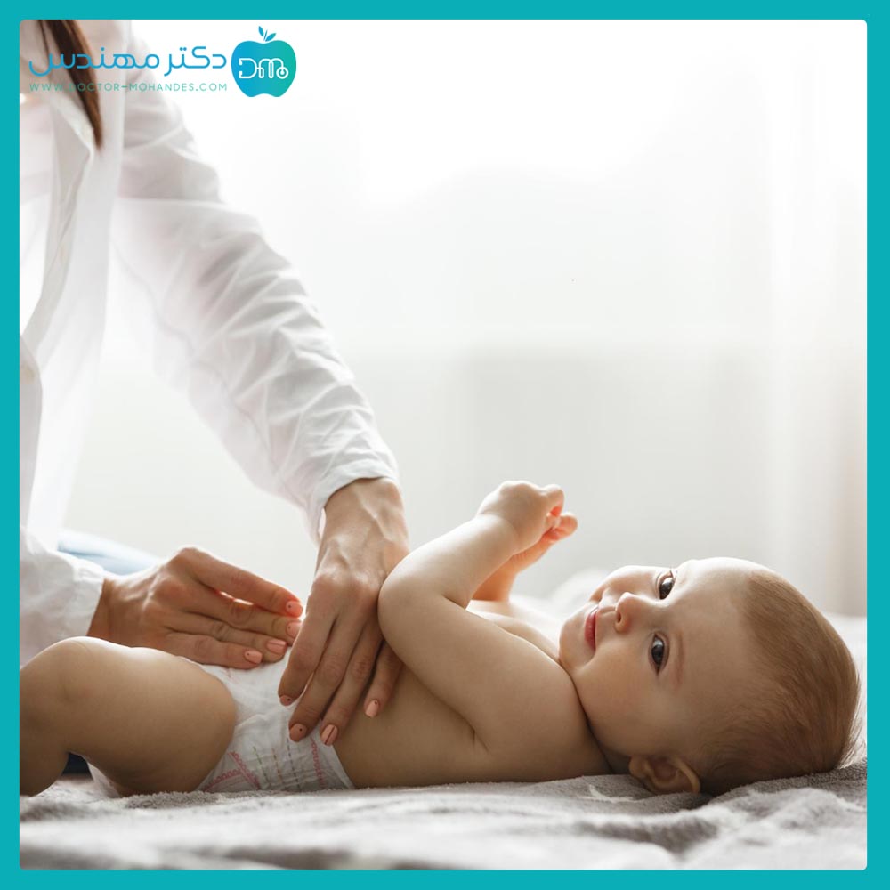 یک نوزاد چند بار در روز مدفوع میکند؟ 2 noozad-madfoo09.jpg