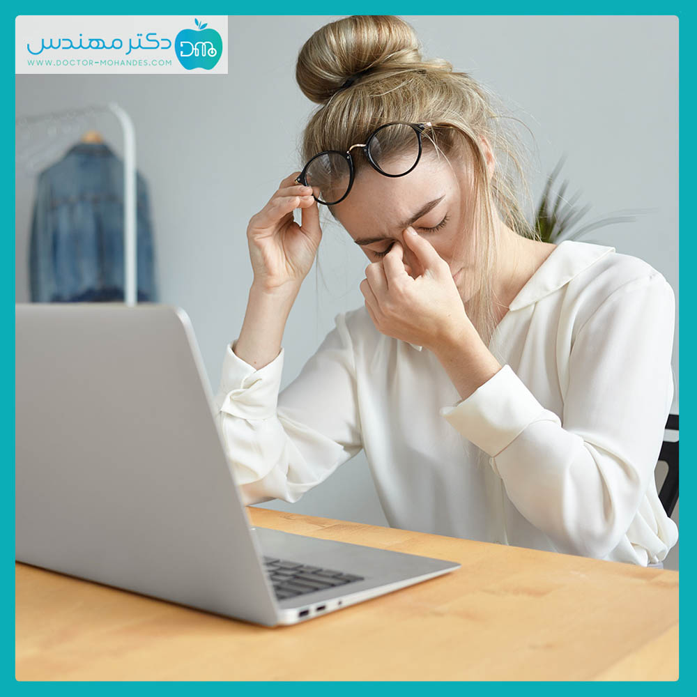 مراقبت بعد از جراحی پلک | از کبودی و تاری دید تا علائم خطر و زمان برگشت به زندگی عادی 3 تاری دید